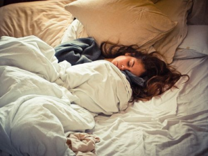 Protéger les cils pendant le sommeil