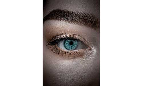 Defined-Eyelashes-With-Mascara