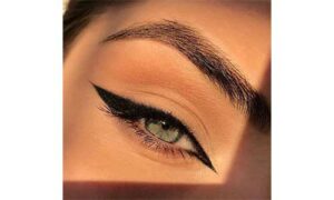 Eyeliner-Application