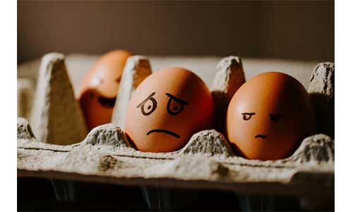 eggs-with-Sad-face-drawing